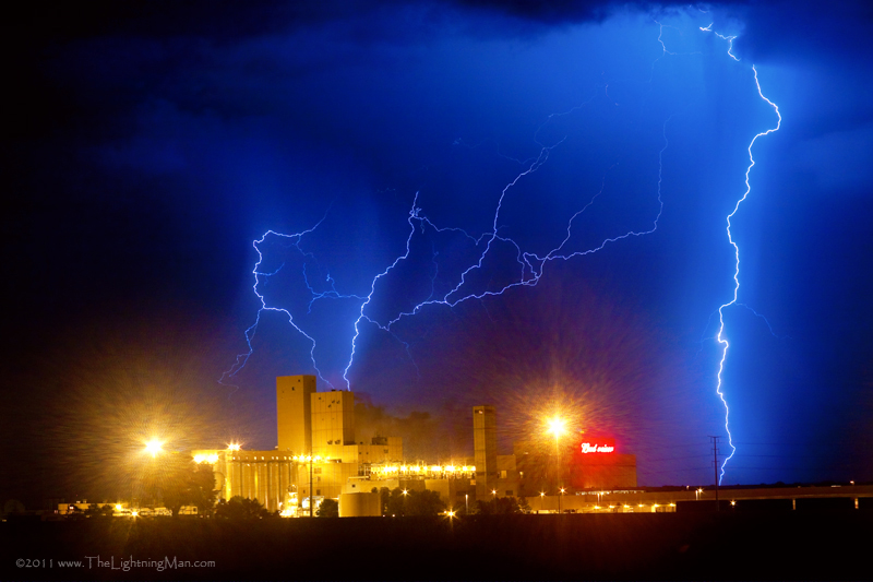 budweiser power 800s Budweiser Power Lightning Photography Image